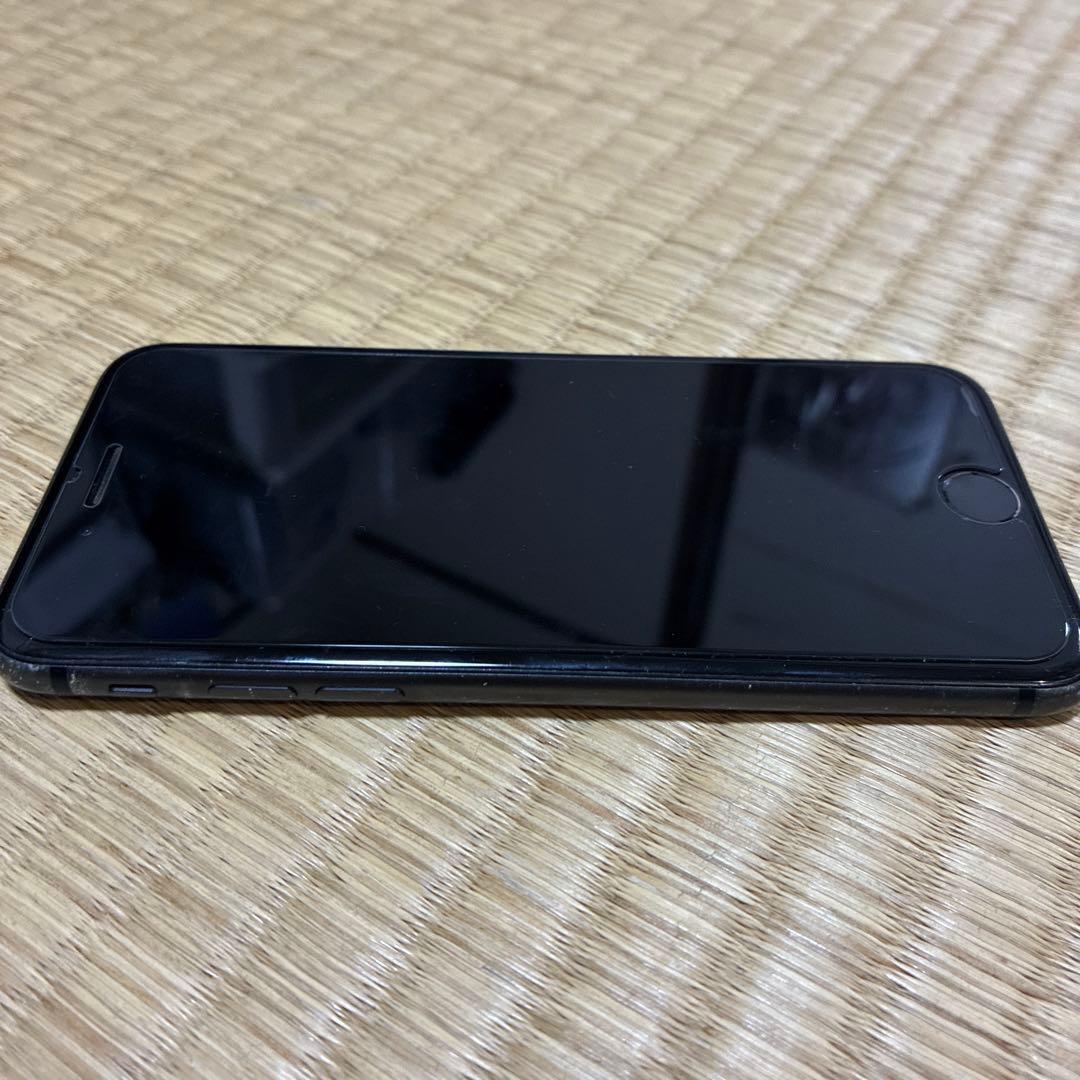 Apple iPhone 8 本体 64GB docomo カメラ故障中