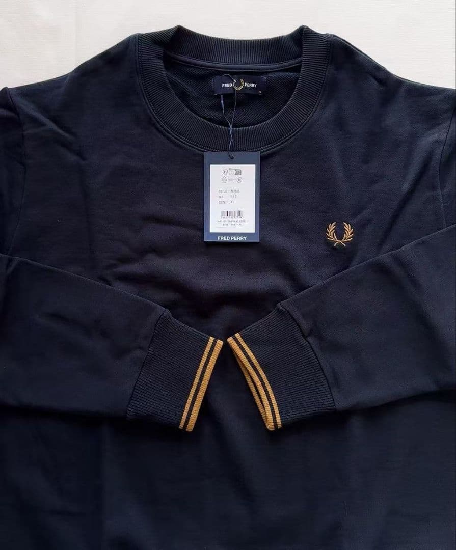 未使用 FRED PERRY スウェット トレーナー ネイビー XLサイズ