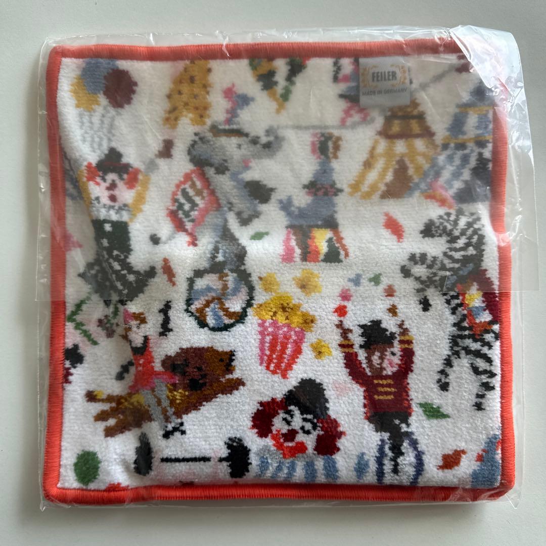 フェイラー サーカスモチーフ ハンカチ•ポーチ 2点セット