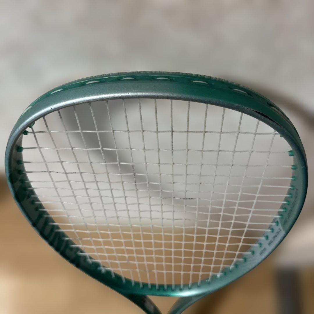 dragonです　美品　ヨネックス　ボルトレイジ７Ｖ　02-VR7V