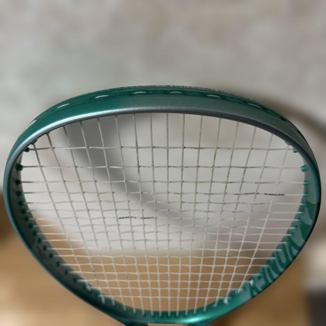 dragonです　美品　ヨネックス　ボルトレイジ７Ｖ　02-VR7V