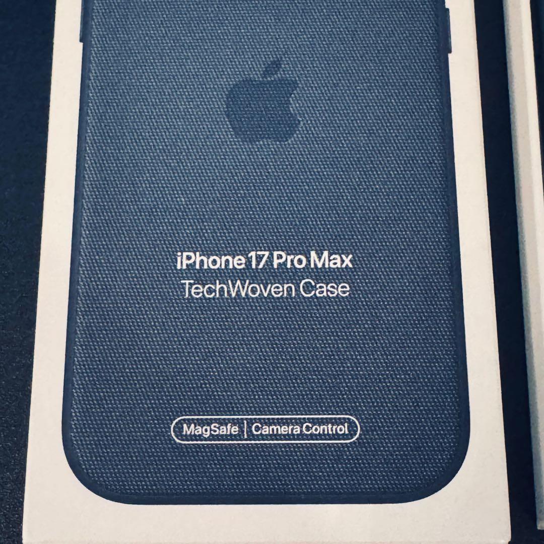 【ほぼ未使用】Apple iPhone17 Pro Max 純正ケース
