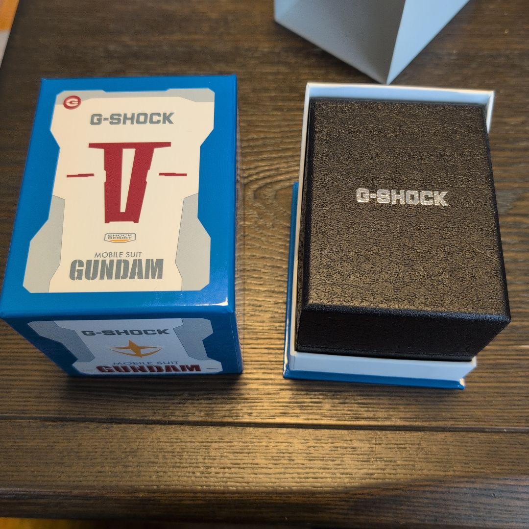 ガンダム　35周年記念G-SHOCK　アムロモデル