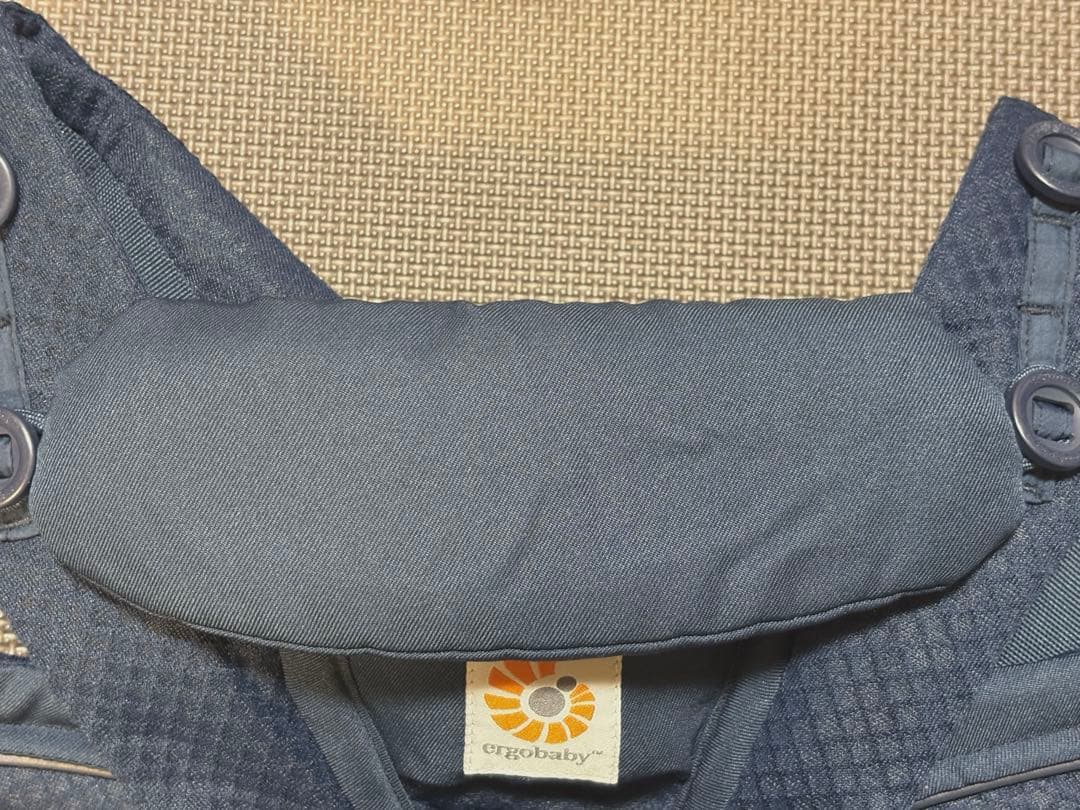 【美品】　ERGObaby 　オムニブリーズ　ミッドナイトブルー　ネイビー