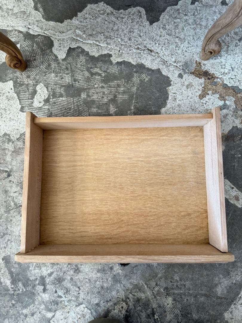 ビンテージ 3段チェスト 猫脚 剥離