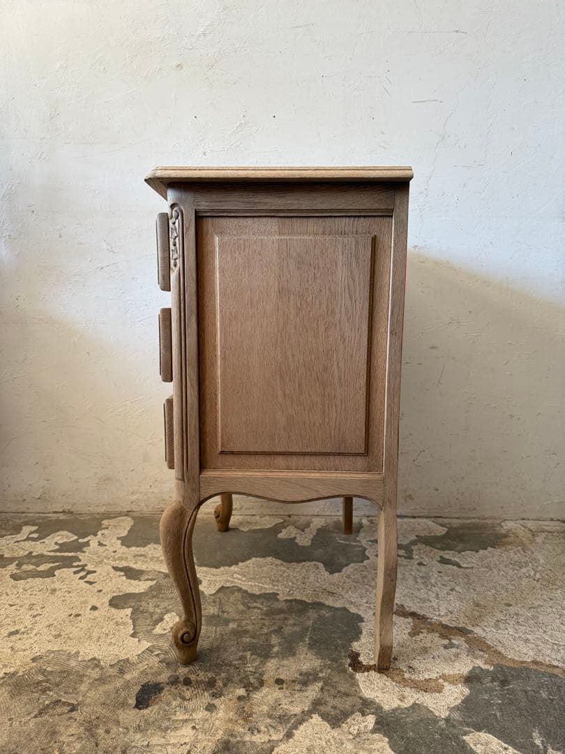 ビンテージ 3段チェスト 猫脚 剥離