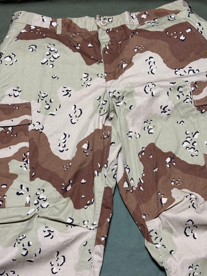 デッドストック米軍 6Cデザート（チョコチップ）カモBDU カーゴパンツ　L-S