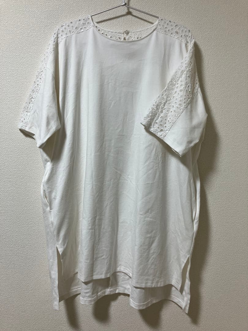 OUR カットレース使いの長め丈カットソー