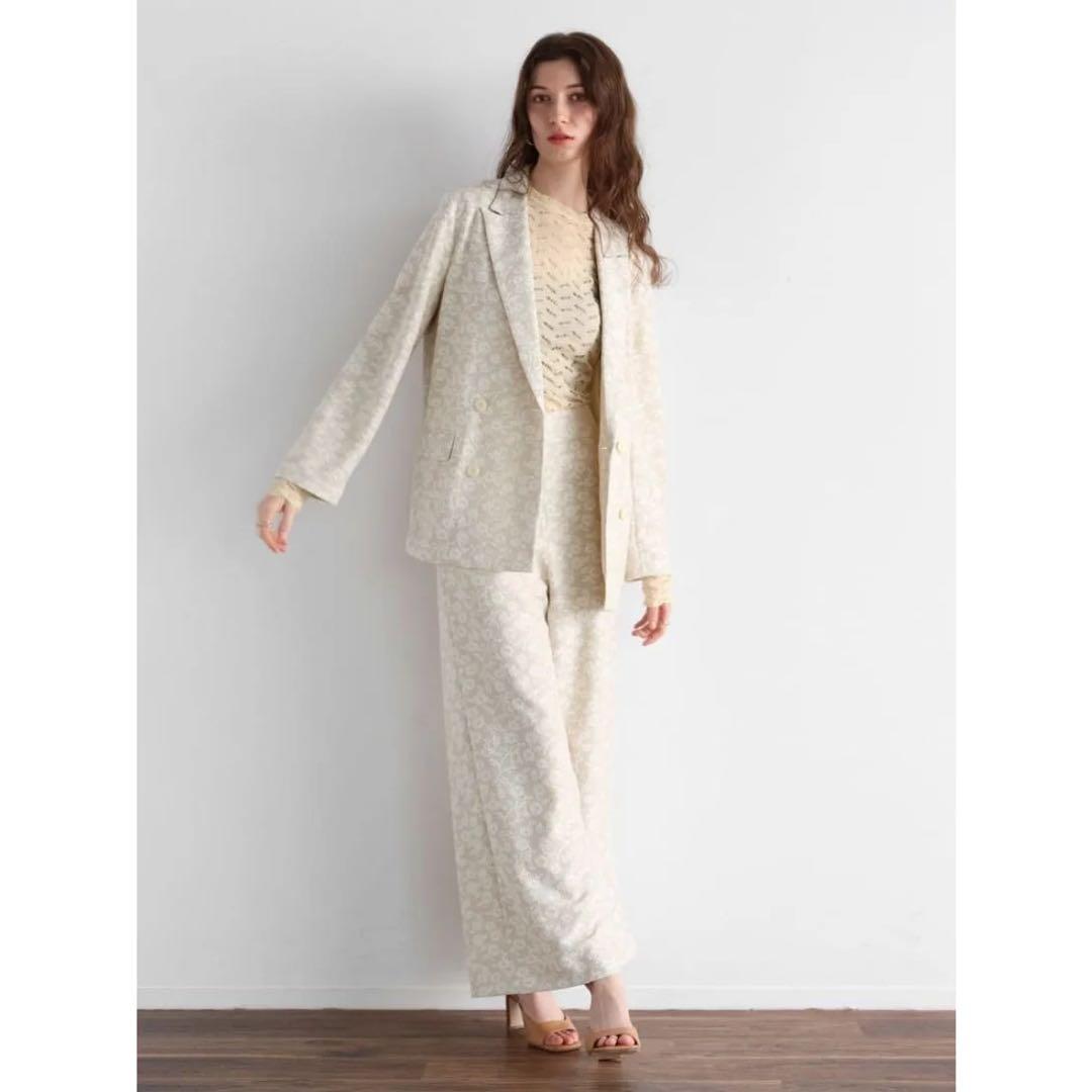 ヤマダヤ　Ample ボタニカルフラワーダブルジャケット　ベージュ