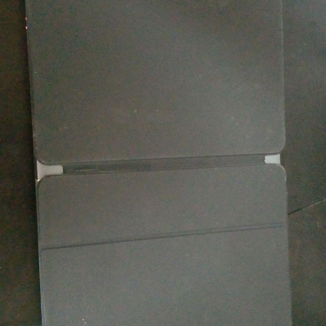 11インチIpad Pro (第2世代)とKeyboard