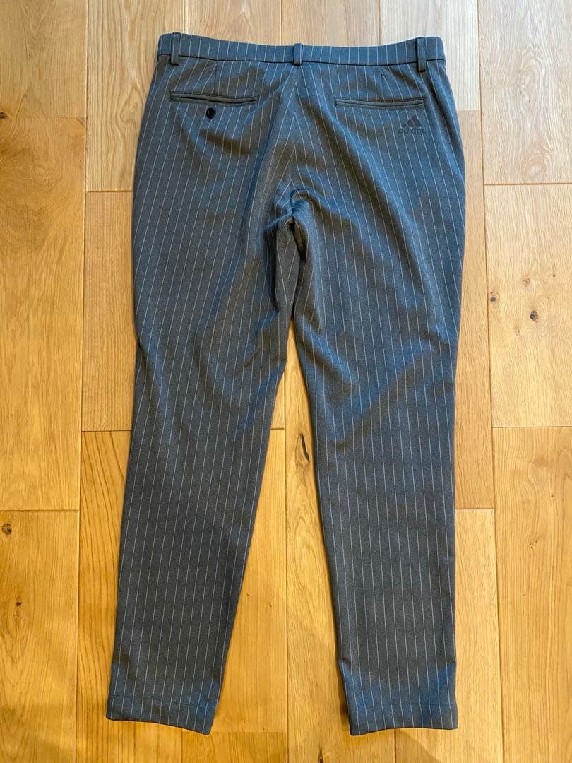 adidas カジュアルスーツ　ストライプ　グレー