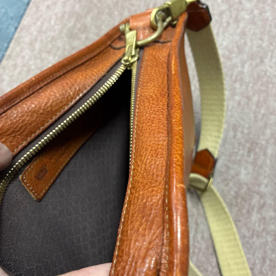 WILD SWANSワイルドスワンズ コリアー ショルダーバッグ