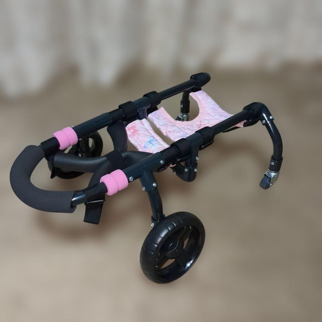 ワンちゃん4輪　リハビリ　食事補助　犬用車椅子　歩行補助　犬の歩行器