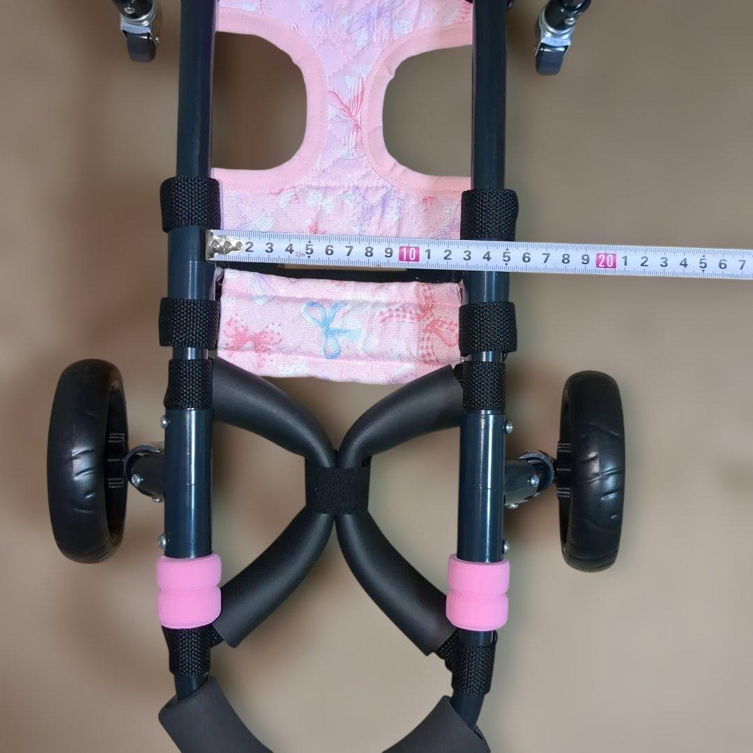 ワンちゃん4輪　リハビリ　食事補助　犬用車椅子　歩行補助　犬の歩行器