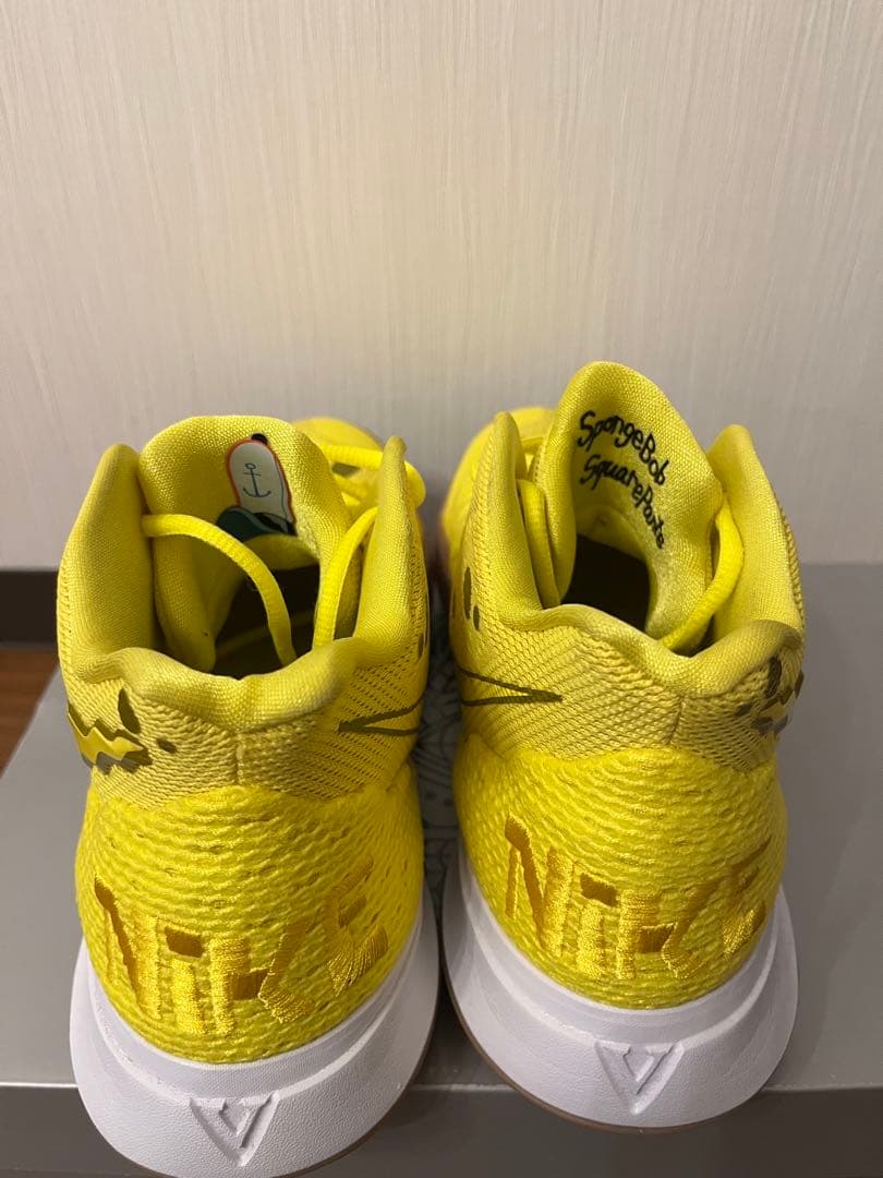 NIKE KYRIE 5 スポンジボブ ナイキ カイリー美品