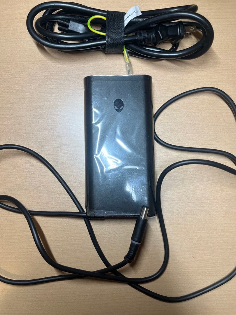 Dell Alienware ACアダプター19.5V 12.31A 240W