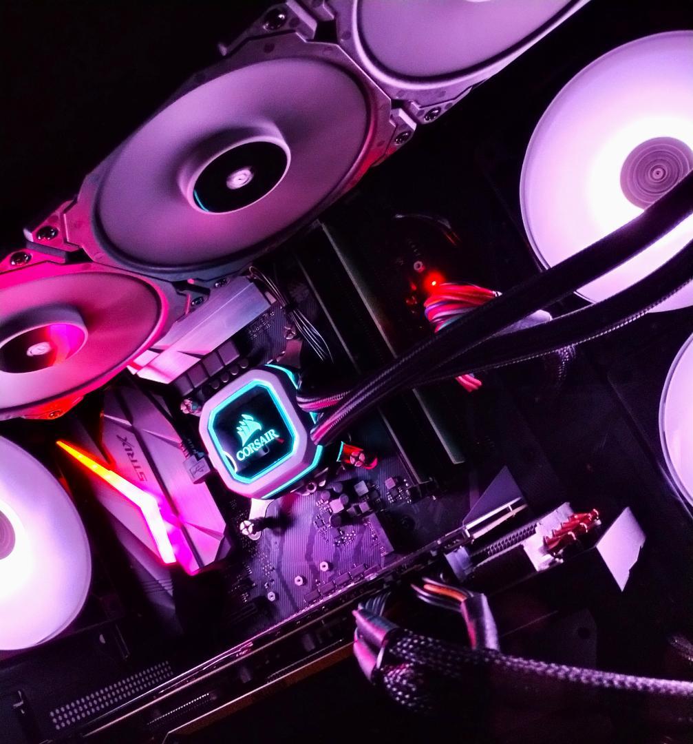 ゲーミングPC/Core i7 8700K/RX5700/SSD1TB