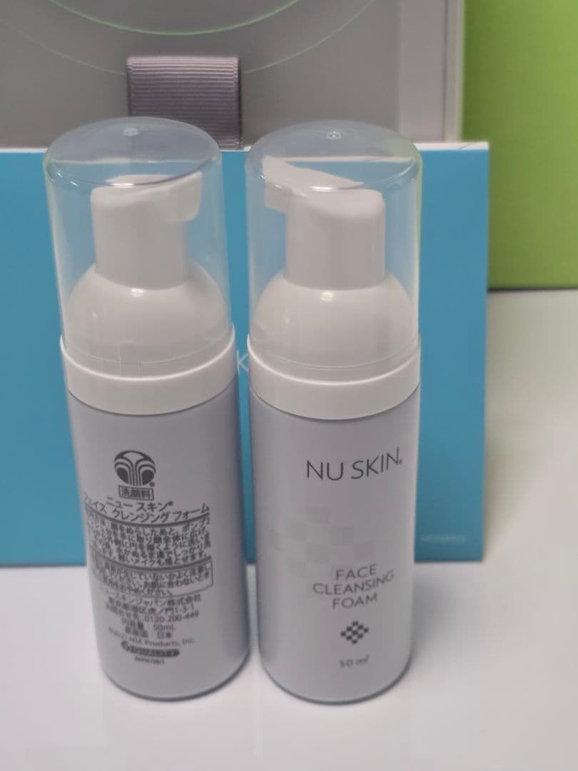 ニュースキンgenLOC ルミスパセット クレンジングフォーム2点