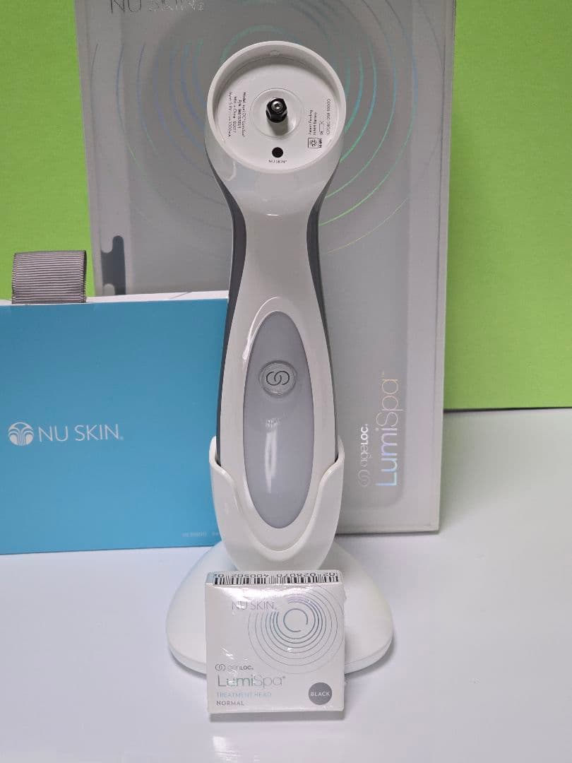 ニュースキンgenLOC ルミスパセット クレンジングフォーム2点