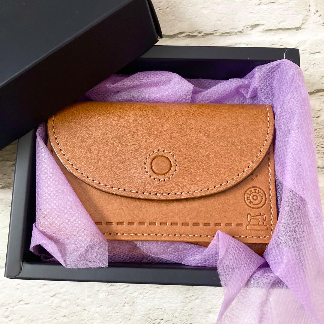 新品　aniary 名刺入れ　カードケース　小銭ケース　箱付き　レザー　アニアリ