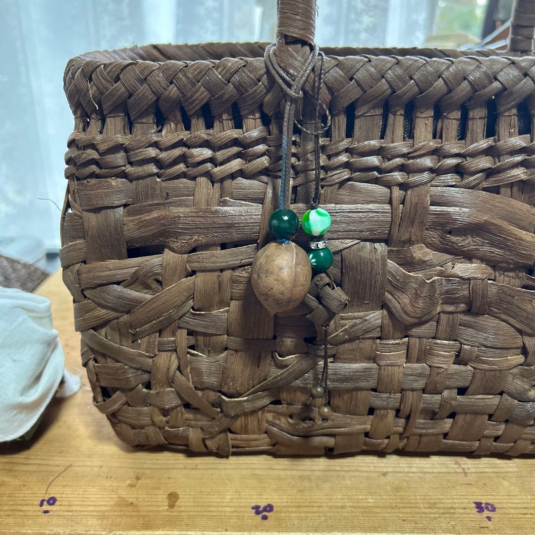 山葡萄バック　　mami さん オーダー品　　パネル追加しました