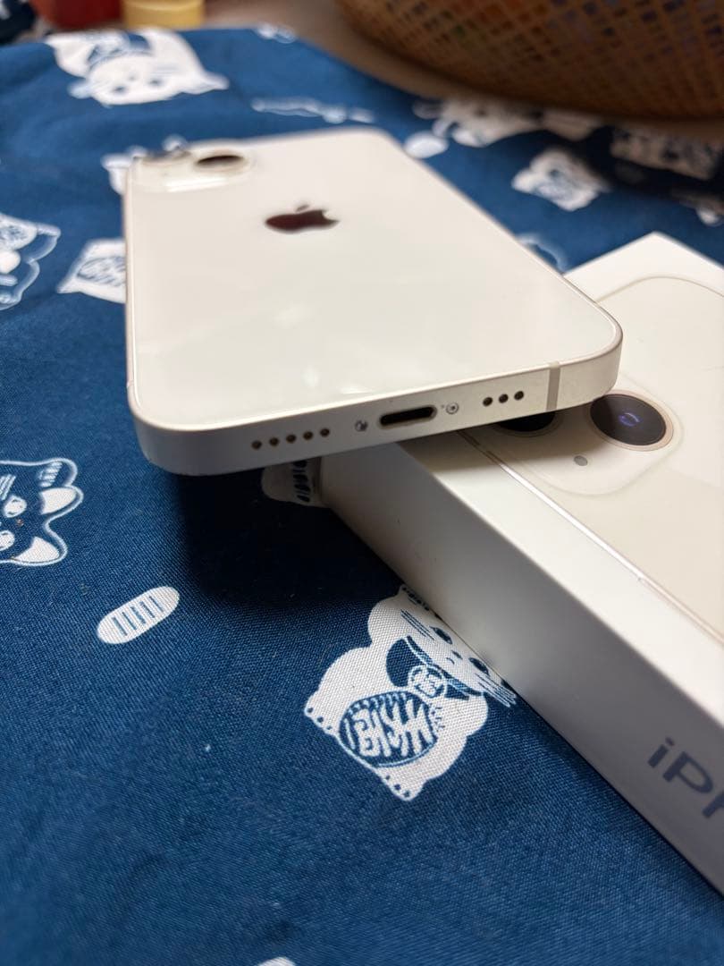 iPhone13 本体 バッテリー容量100% 箱付き