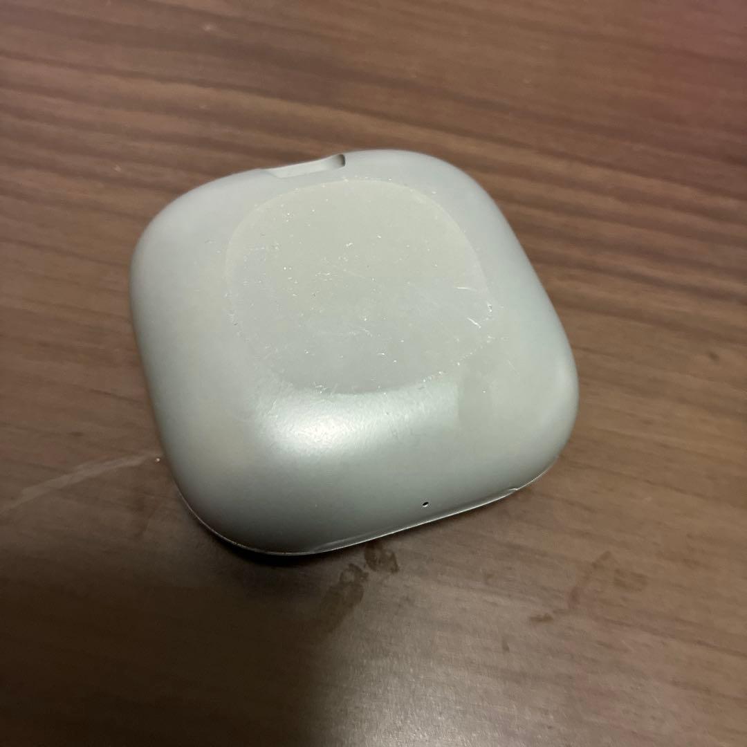 Beats ワイヤレスイヤフォン グレー 充電ケース付き