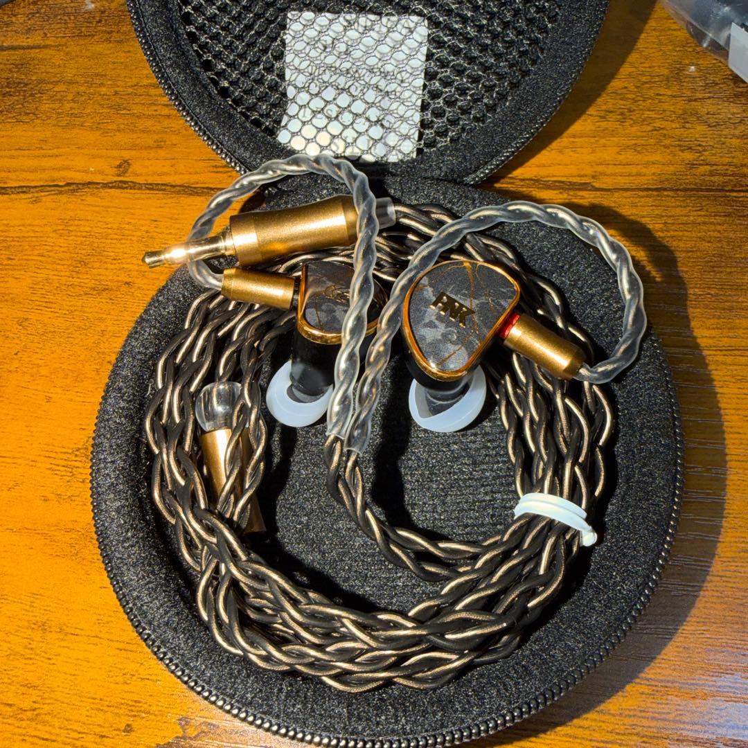 【最終値下げ】Hi-Unit 003-pnk (有線ピヤホン5)