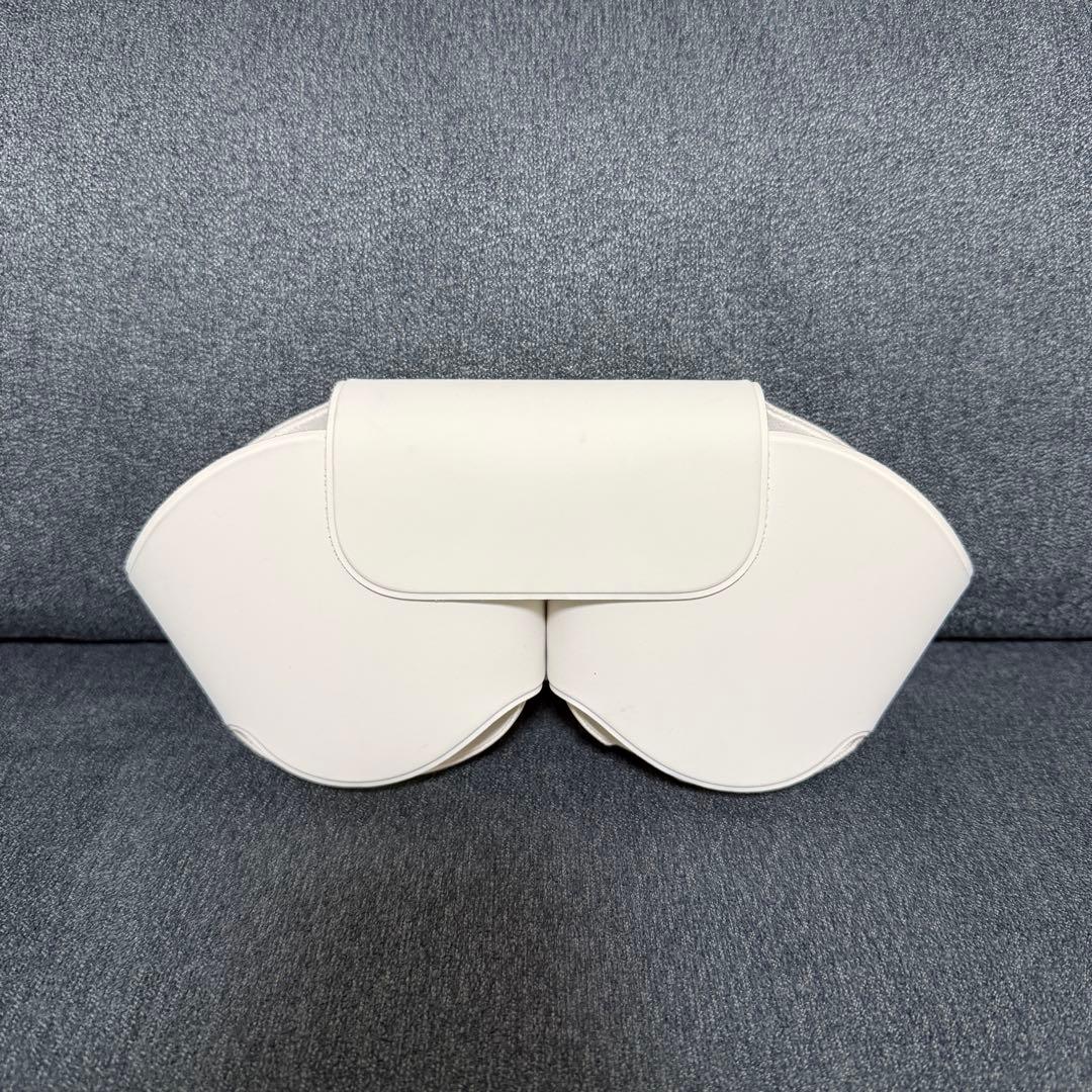 AirPods Max スターライト