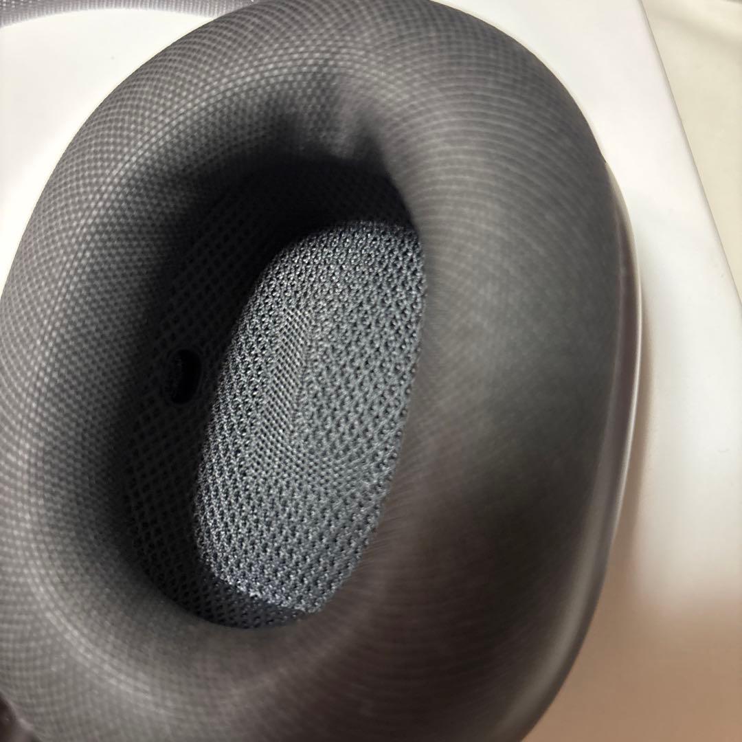 airpods max 第一世代