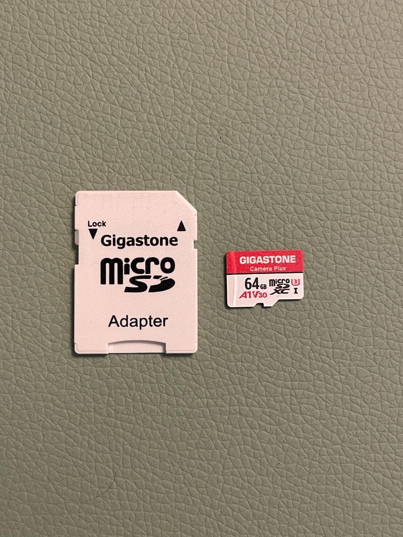 【最終値下げ】撮影枚数3枚！SONY α6400 16-50mmレンズ付＋ケージ