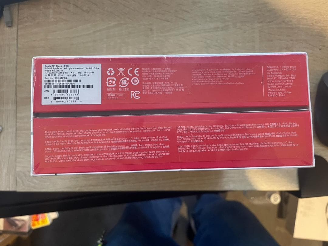 Beats by Dr Dre EP ON BLACK 　ML992PA/A