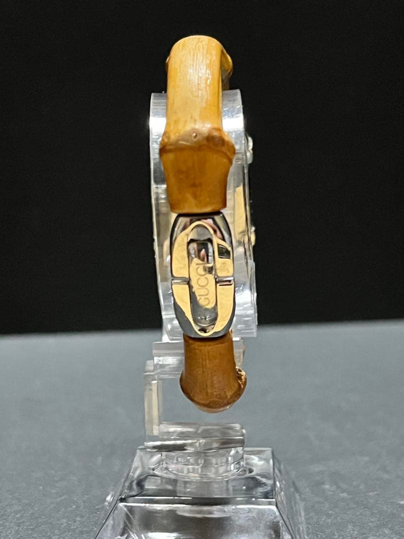 ★超絶レア美品　GUCCI 6800Lレディース腕時計　動作良好バンブーベルト
