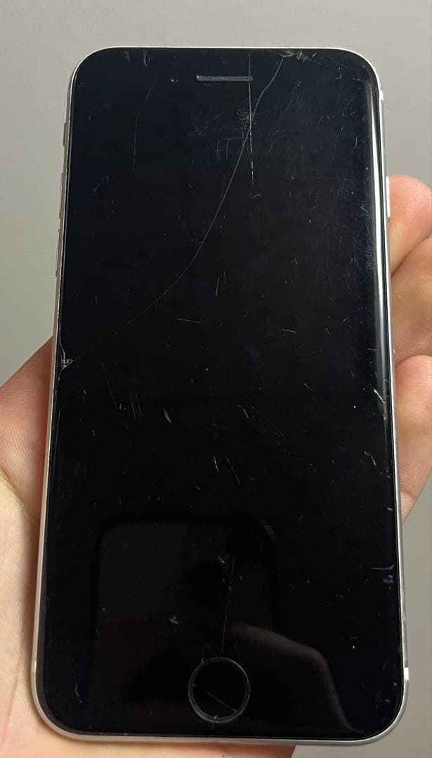 iPhone SE（第2世代）64GB SIMフリー