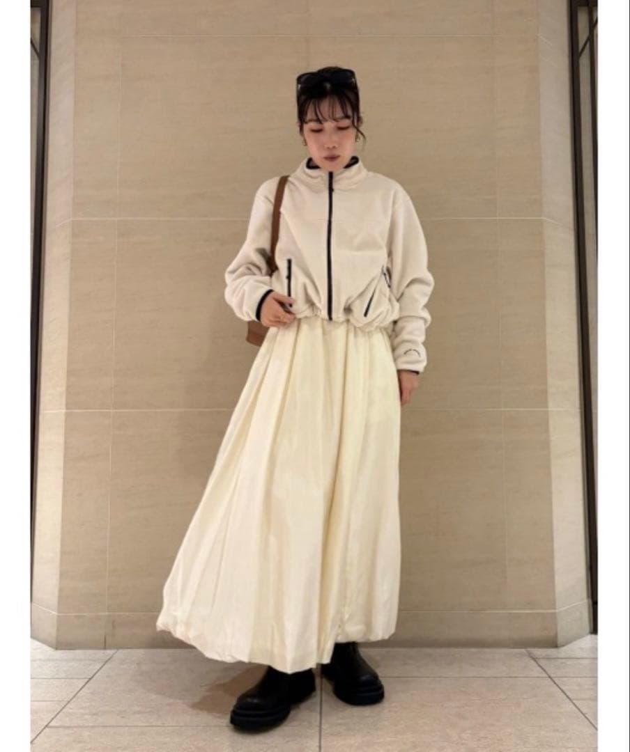 完売品コンパクトサイズフリースブルゾン