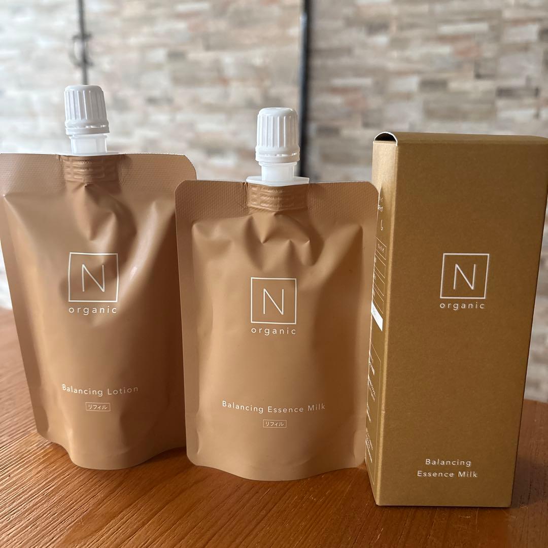 Nオーガニックベーシック　ローション&ミルクレフィルとボトル入りミルク1本
