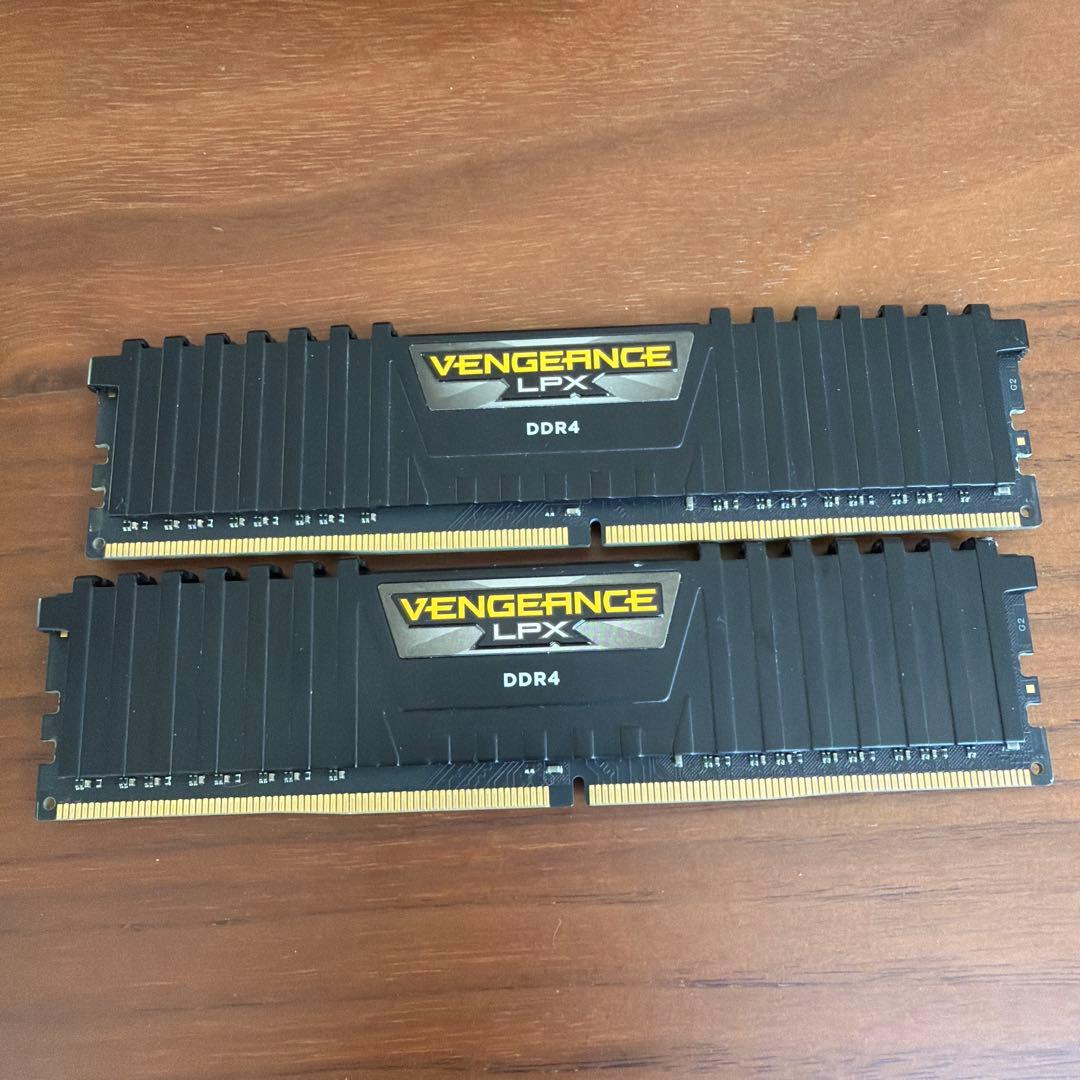 ddr4 corsair32GBメモリー　16gb ✖︎2