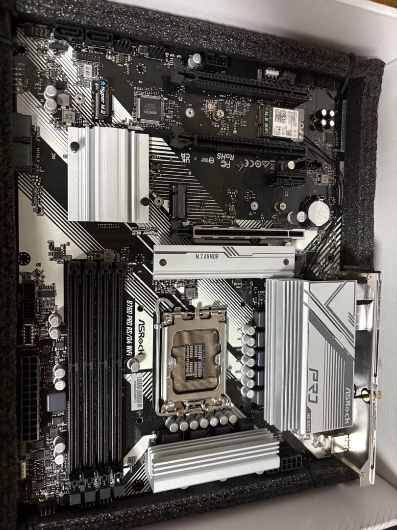 ASRock B760 PRO RS/D4 マザーボード