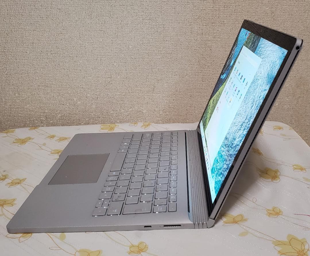 (ゲーミング 美品) Surface Book 2 i7/16GB/1TB