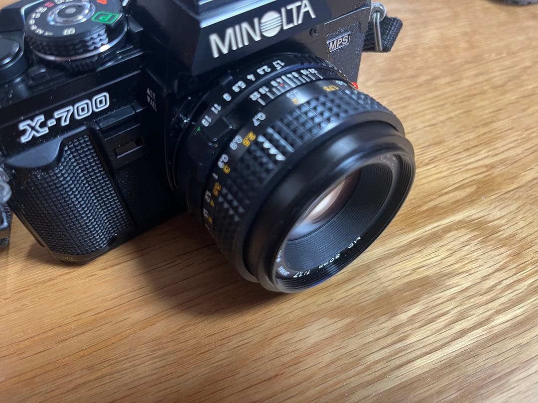 MINOLTA X-700 一眼レフカメラ 50mmレンズ付き