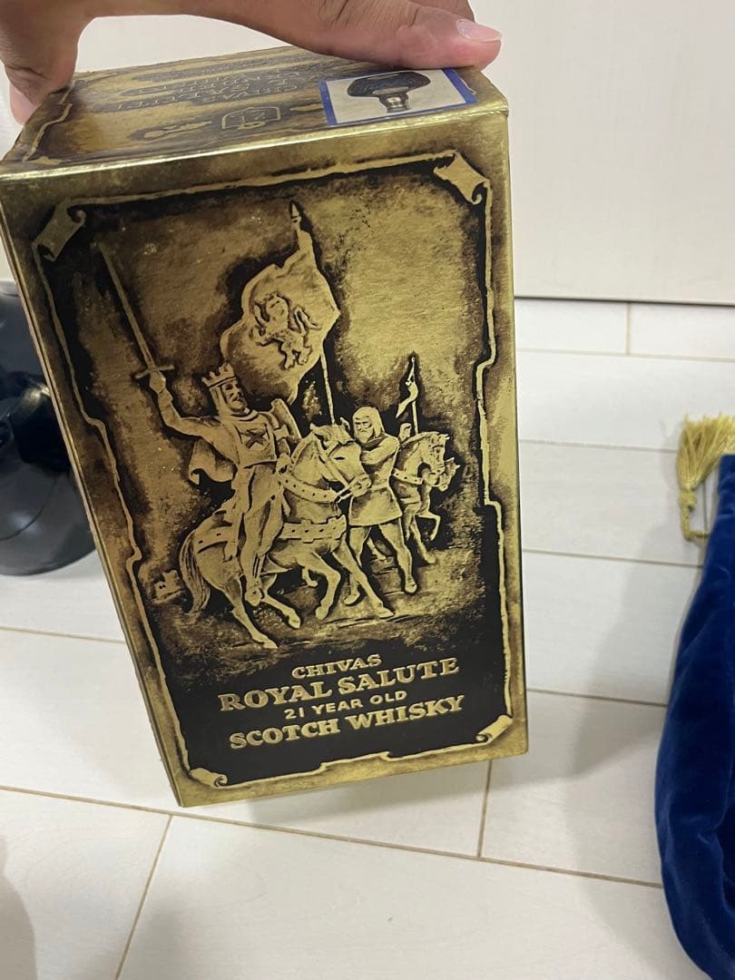 Nikka The Blend of Nikka & ローヤル　サルートのセット