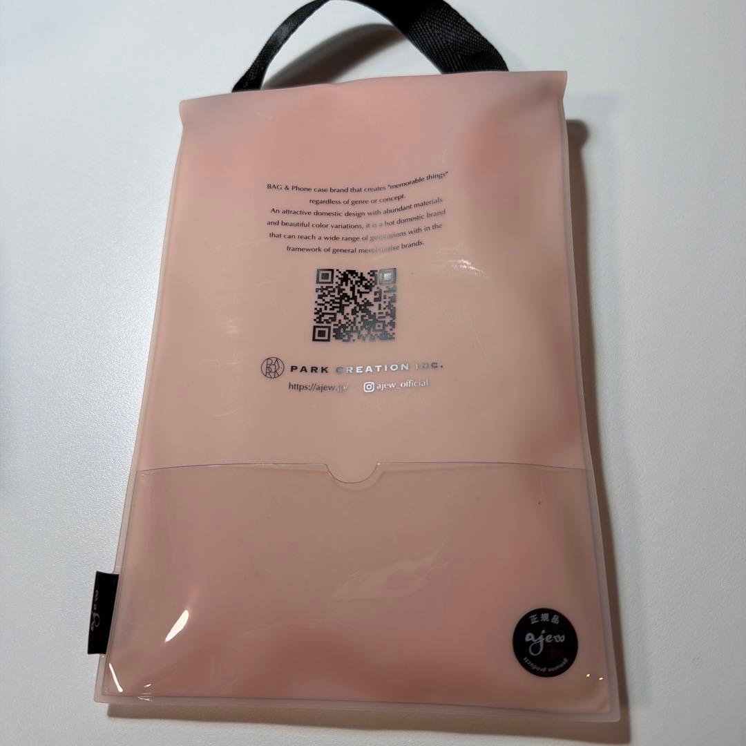 ※値下げ中！ajew グリッター透明ピンクケース　iPhone 15pro用