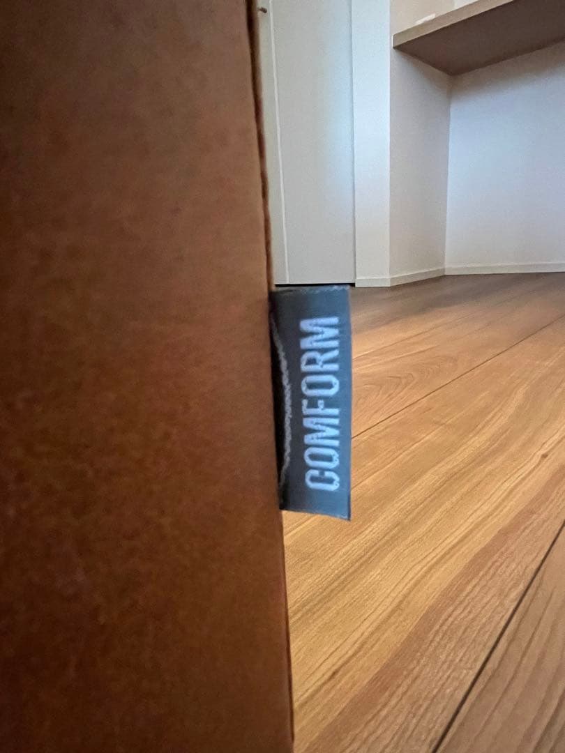 星５未使用品　COMFORM 右カウチソファ アーモンド] 27万→