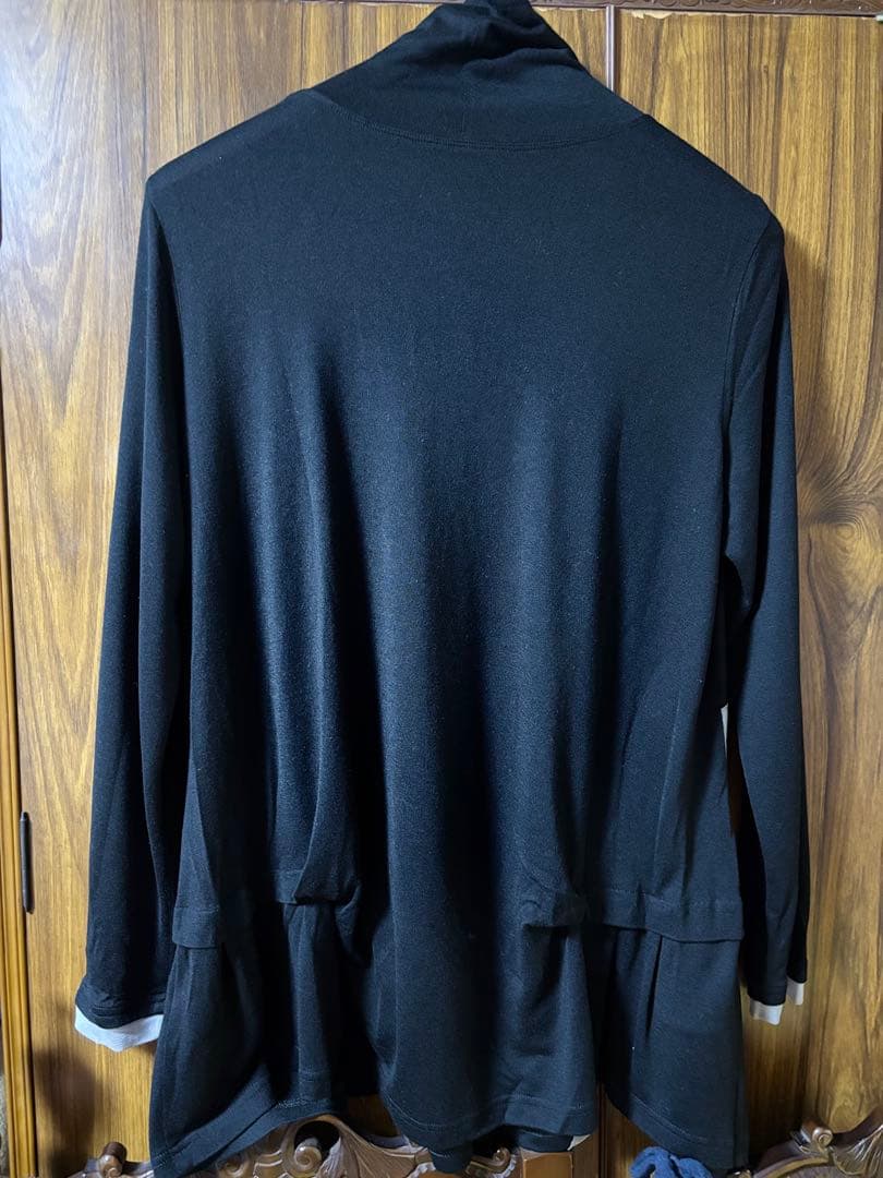 ☆センソユニコ　tbチュニック　黒にコード刺繍