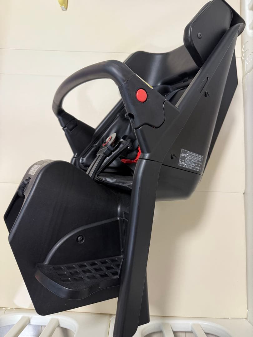 【新品・未使用】Panasonicプレミアムリヤチャイルドシートと専用キャリヤ