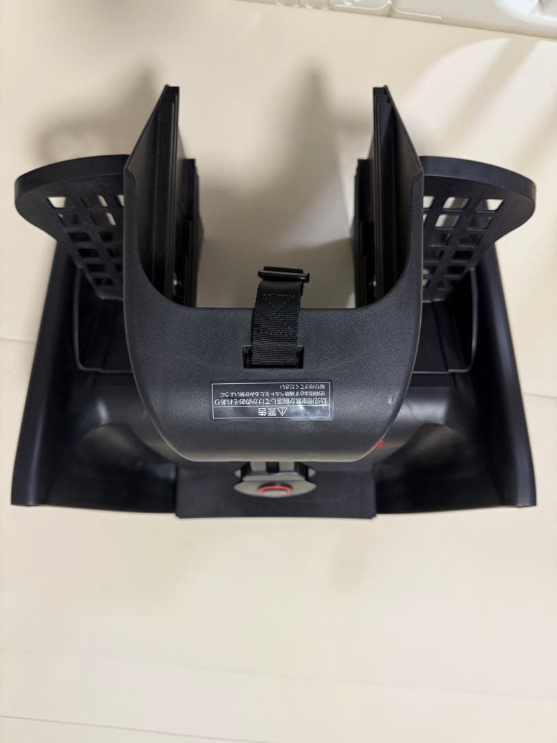 【新品・未使用】Panasonicプレミアムリヤチャイルドシートと専用キャリヤ