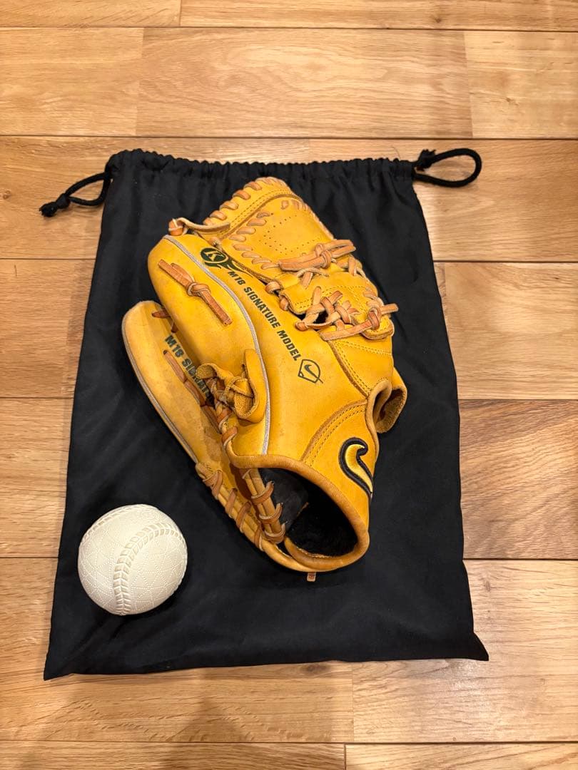 ナイキ　松坂大輔 シグネチャーモデル軟式グローブ　左利き　投手用