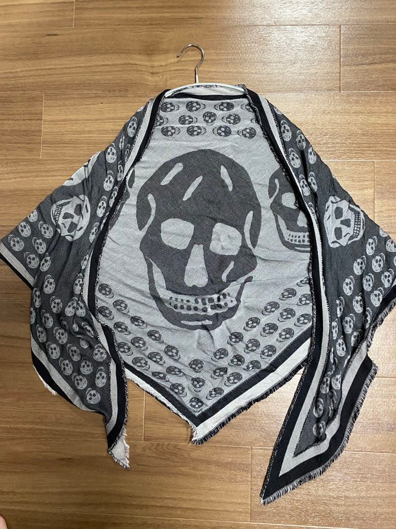 Alexander McQueen　三角ストール　ブラック　フリンジ　カシミヤ混