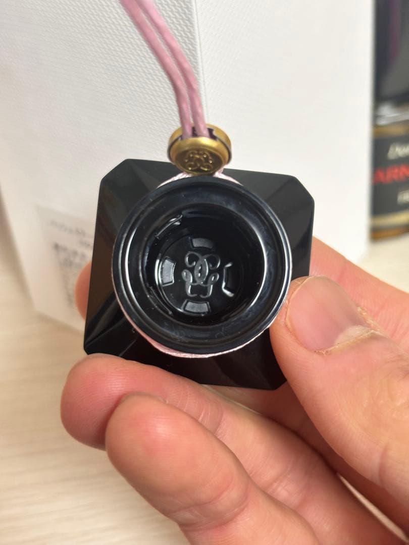 国内正規品✨大人気⭐️GUERLAIN ペッシュ ミラージュ 100mL