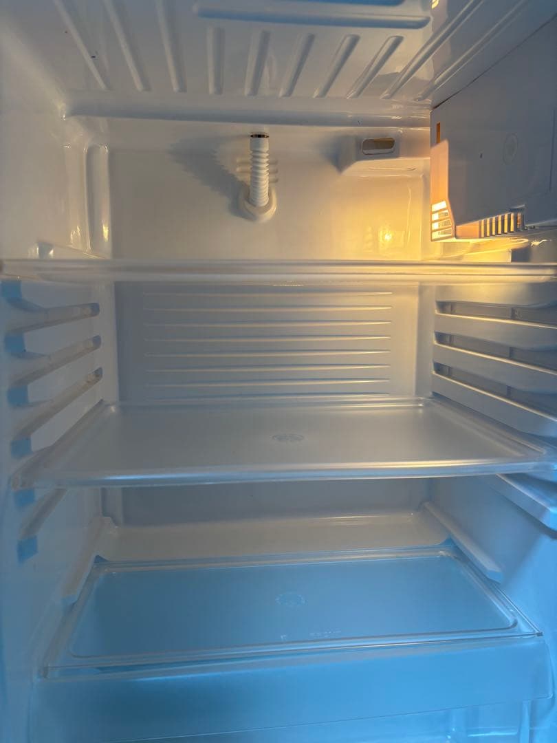 ⚫︎SANYO ノンフロン冷凍冷蔵庫 137L 2ドア SR-14T （S）動作品